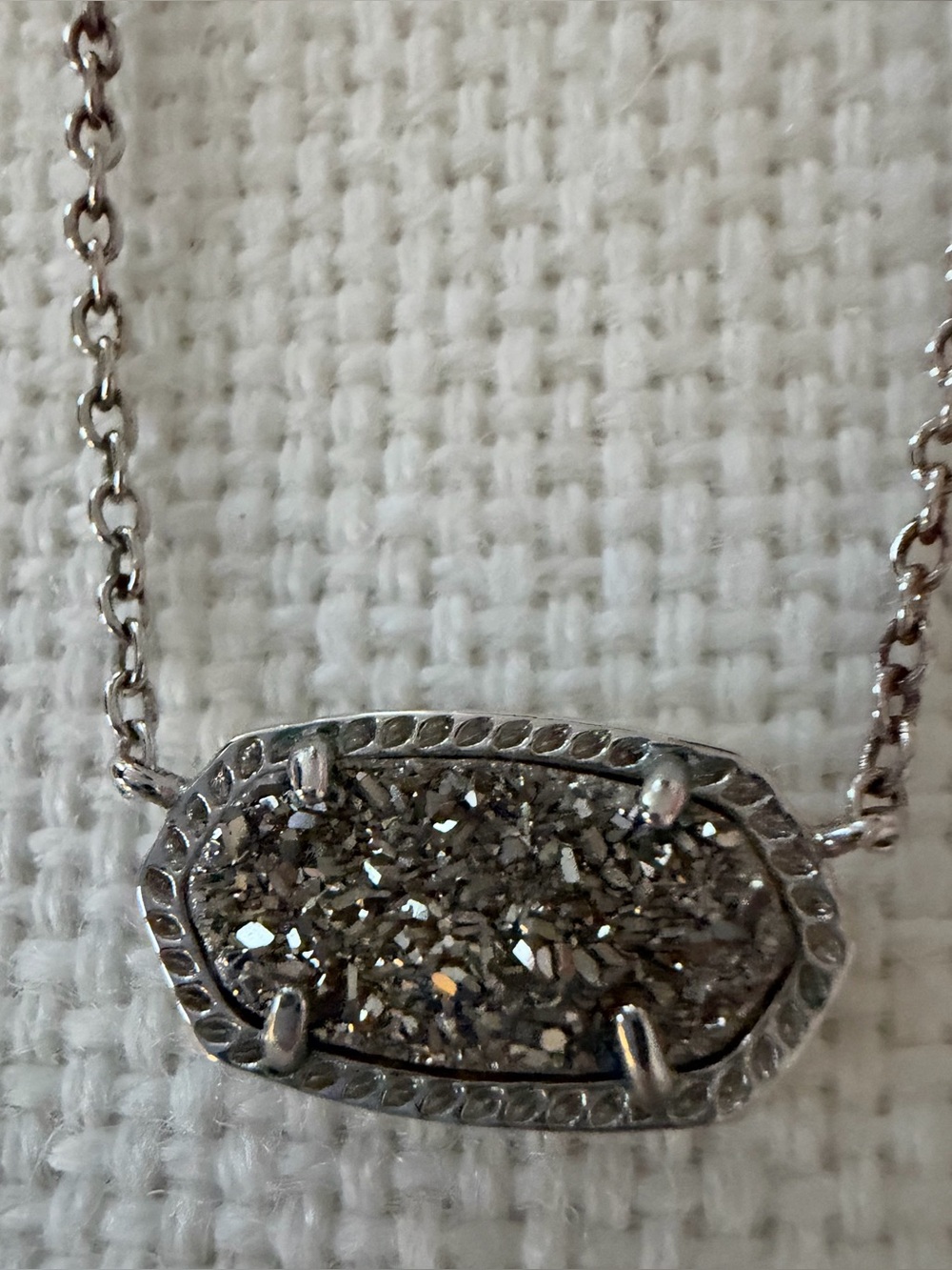 Kendra Scott Silver Gray Druzy Pendant Necklace Adjustable